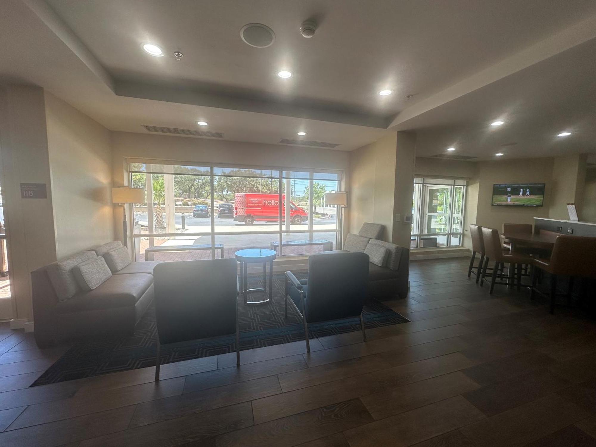 Towneplace Suites By Marriott San Antonio Westover Hills Exterior foto